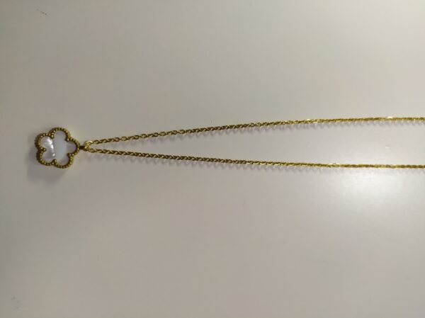 Collar con colgante trebol cinco hojas blanco - Imagen 11